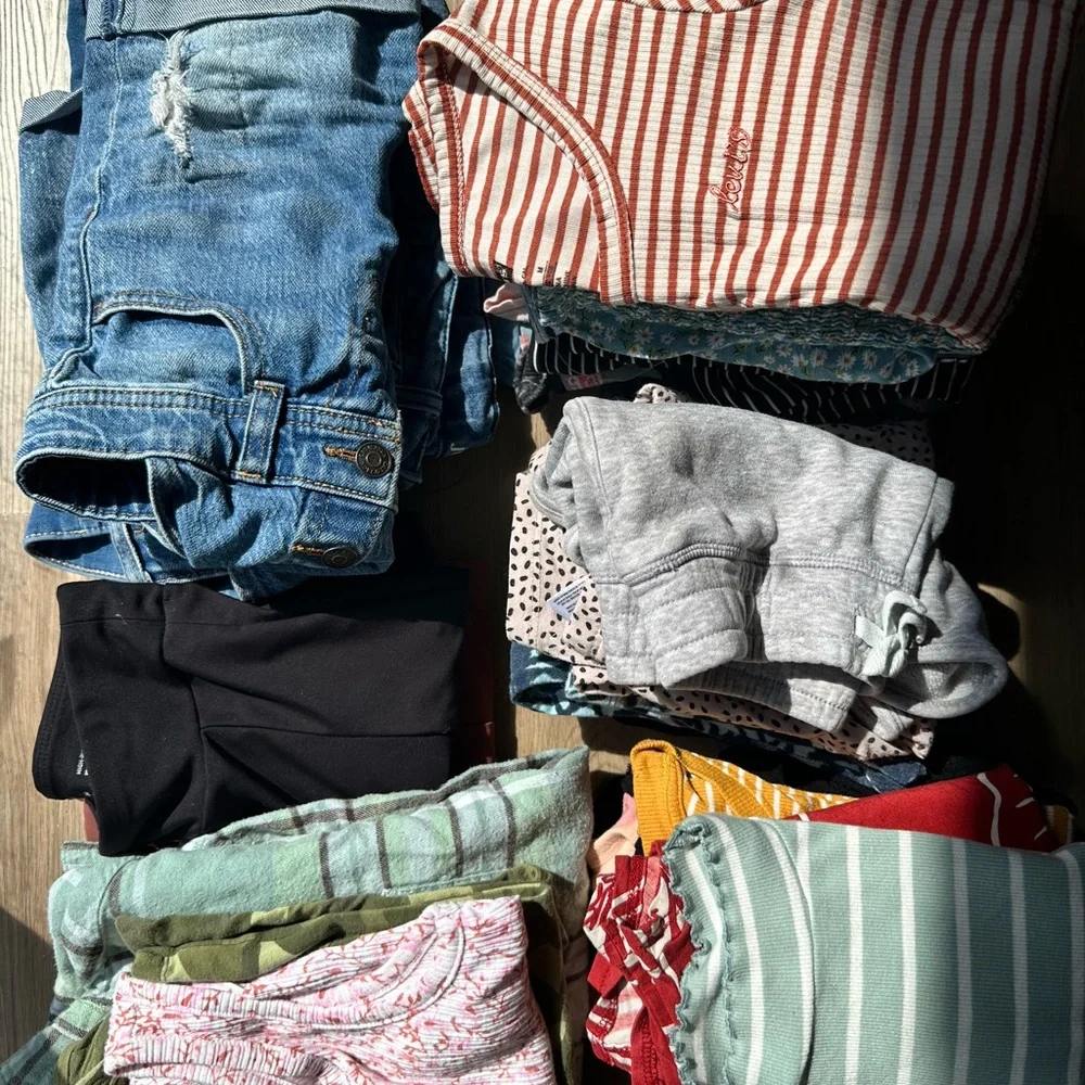 Daisy Black Velvet Kids Dress - Picture 15 of 15